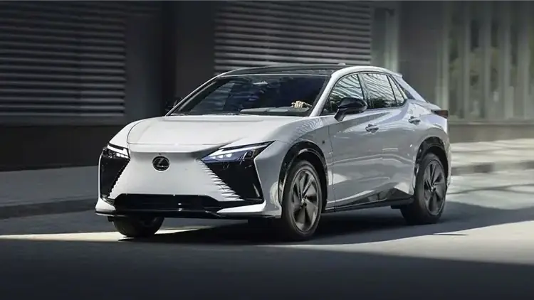 Lexus RZ 2026 ra mắt bản F Sport đầu bảng